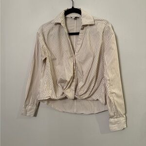 Evereve Tan White Striped Twist Front Button Down Shirt Blouse OT10895C XS Mens